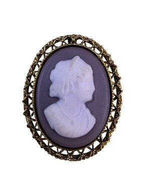 Vintage Edgar Berebi Womens Gold Tone Metal Cameo Brooch White Profile